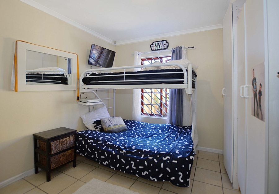  Bedroom Property for Sale in Parklands Western Cape